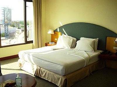 Rachaphruk Grand Hotel Nakhon Ratchasima Extérieur photo