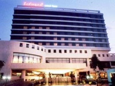 Rachaphruk Grand Hotel Nakhon Ratchasima Extérieur photo